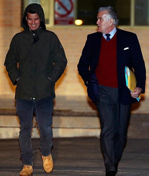 hijo-barcenas--490x578